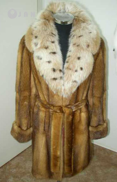 Futra naturalne skóry z lisów norek szynszyli 30